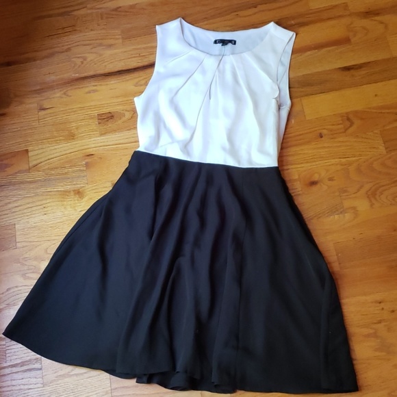 Express Dresses & Skirts - Express Sleevless Dress Express Dresses & Skirts - Express Sleevless Dress
